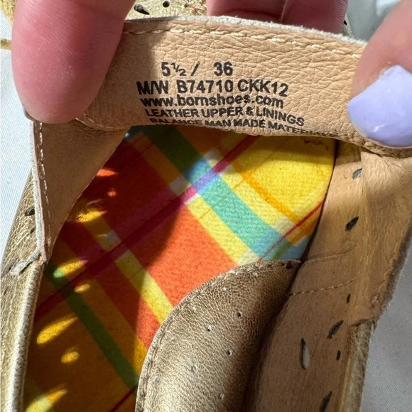 Born Handcrafted Loafers  Leather Gold Comfortable Size 5 1/2 - Picture 8 of 10